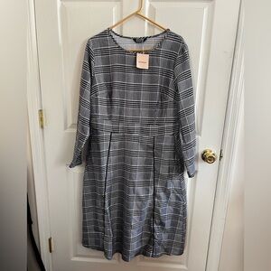 BloomChic NWT Black and White Plaid Dress